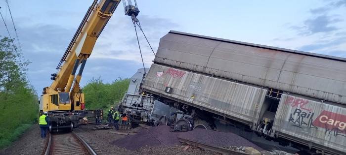 Через аварію на на Угорській залізниці у Київ застримуються поїзди 2