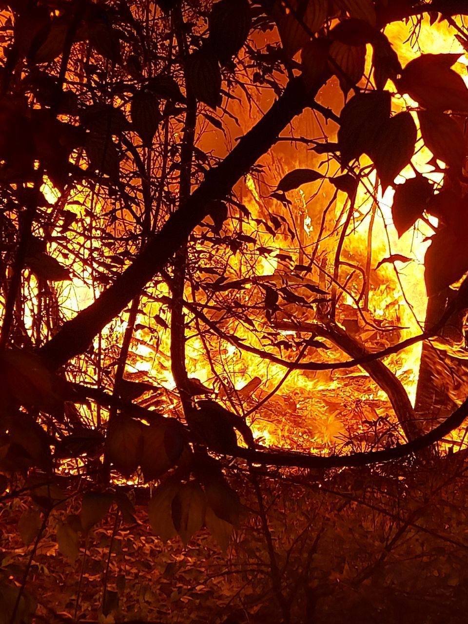 Атака дронів на Київ вночі 30 травня: в п'яти районах столиці падіння уламків, пожежі та руйнації 4