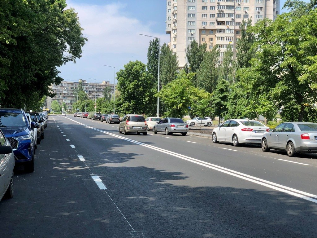 У Києві завершили ремонти двох вулиць: що замінили і як зараз виглядають 4