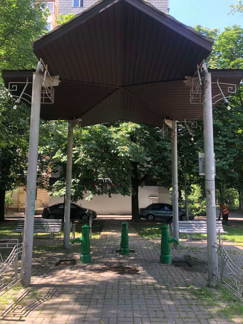 У Києві відновили роботу три бюветні комплекси: адреси 2