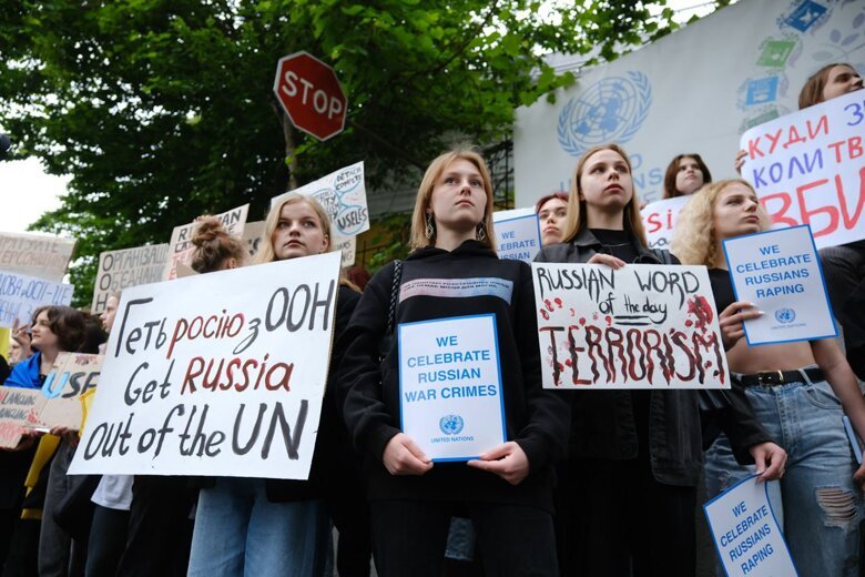 У Києві під стінами офісу ООН проходить акція протесту 4