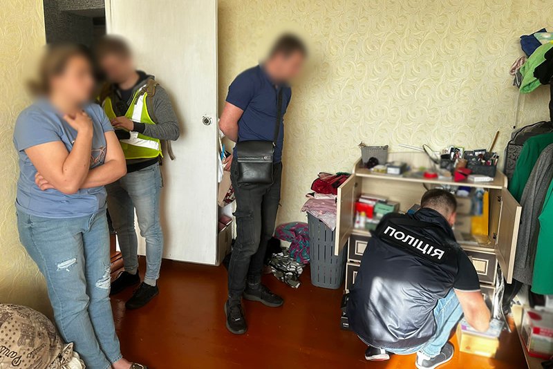 У Києві затримали шахрая, який привласнив донати на ЗСУ 5