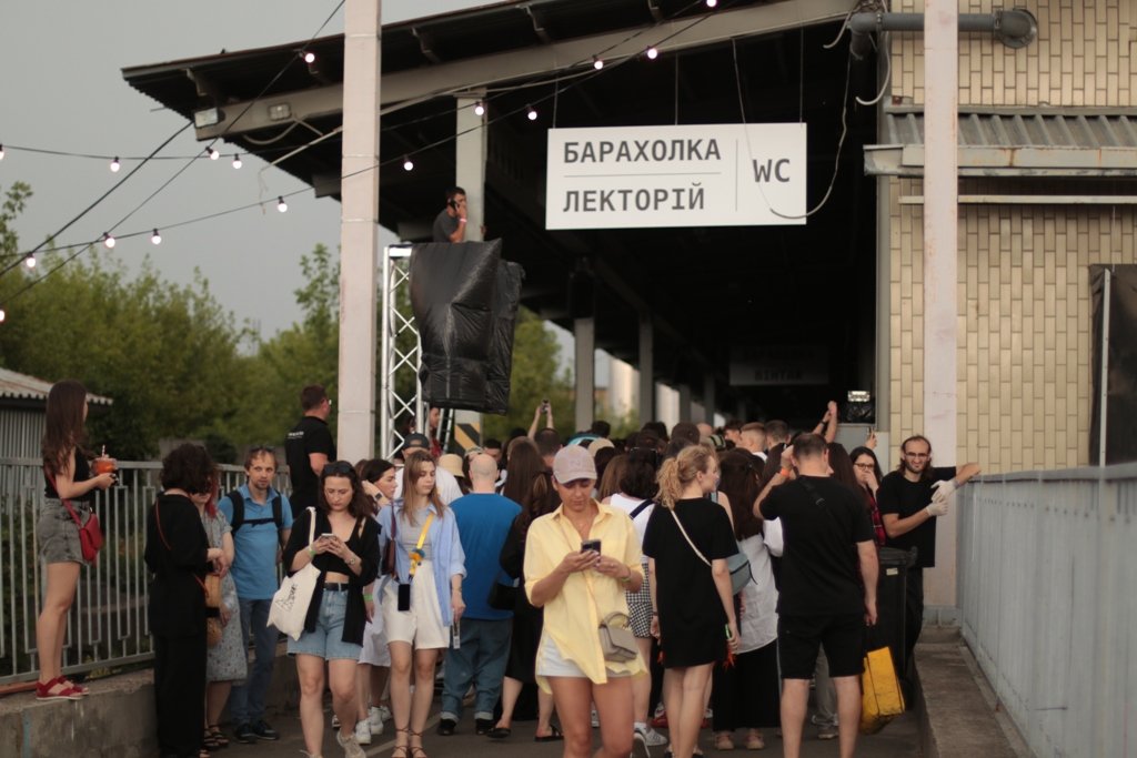 Олімпійський масштаб, танці під зливою та 600 000 за перший день: як у Києві почався благодійний Кураж 3