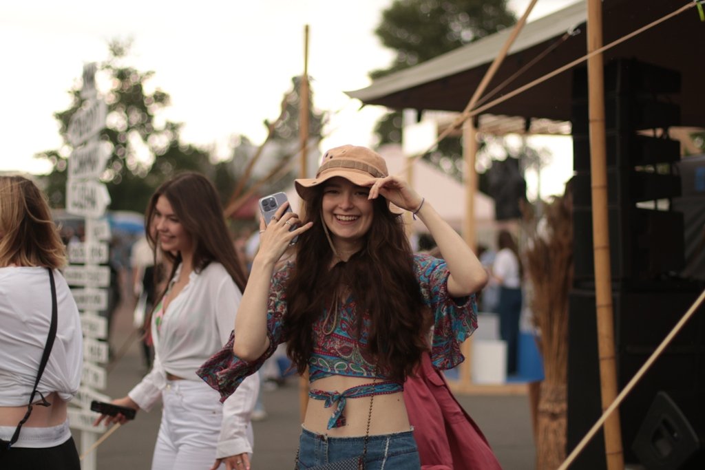 Олімпійський масштаб, танці під зливою та 600 000 за перший день: як у Києві почався благодійний Кураж 12