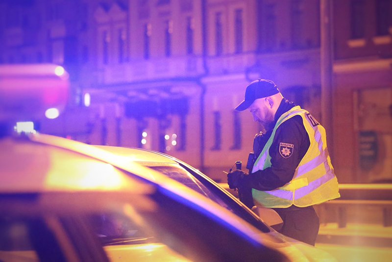 У Києві оштрафували 14 закладів, які порушували заборону роботи після 22:00 години 3