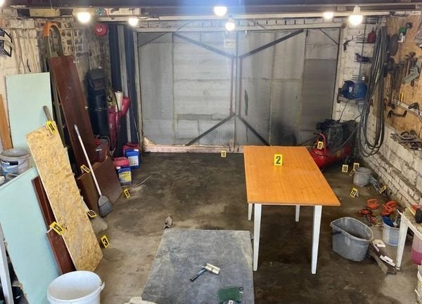 У Києві три товариші до смерті забили друга та викинули його тіло в кущі 3