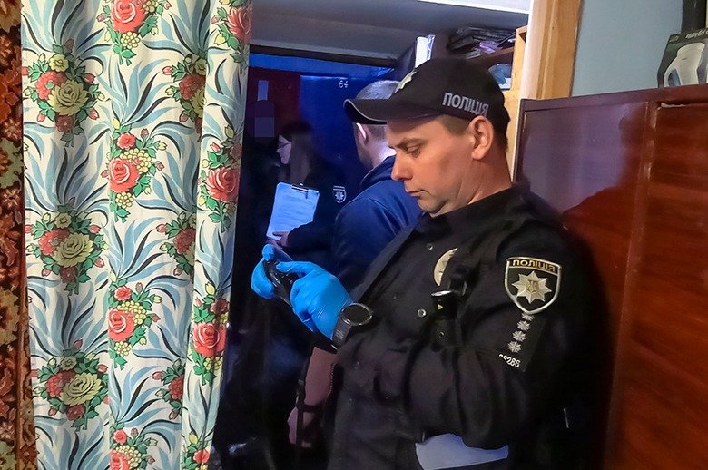 У Києві чоловік вбив товариша ударом ножа в груди 2