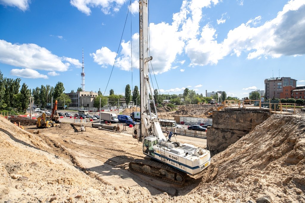 Реконструкція Дегтярівського шляхопроводу у Києві: як просуваються масштабні будівельні роботи 5