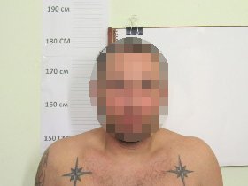 У Києві чоловік ґвалтував трьох неповнолітніх доньок своєї співмешканки: кривдника чекає 15 років тюрми 1