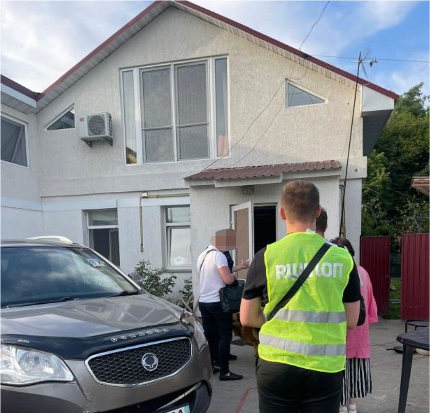 У Києві посадовці "Київводоканалу" розкрали на закупівлі насосів понад 1,7 млн грн 3