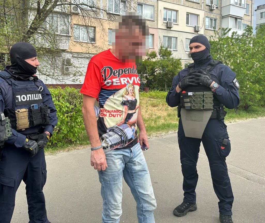 У Києві 54-річний чоловік домагався та розбещував дівчинку: справу передали до суду 1