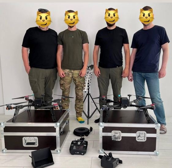 Літає дальше, ніж Mavic: на фронт відправився новий ударний комплекс Sting Attack – Юрій Голик 1