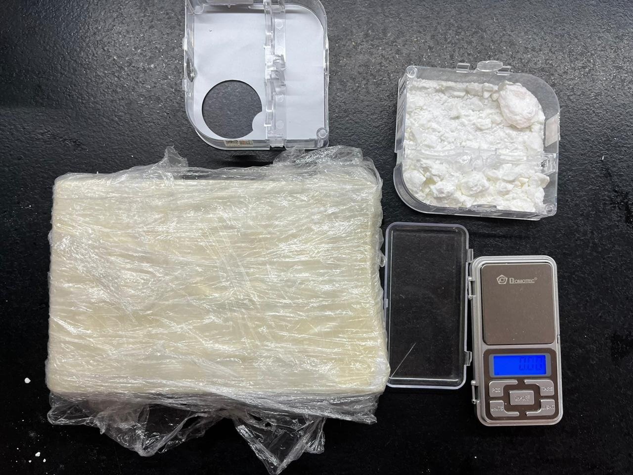 Жителі Київщини влаштували схему контрабанди наркотиків з Чехії: як працювали наркоділки 2