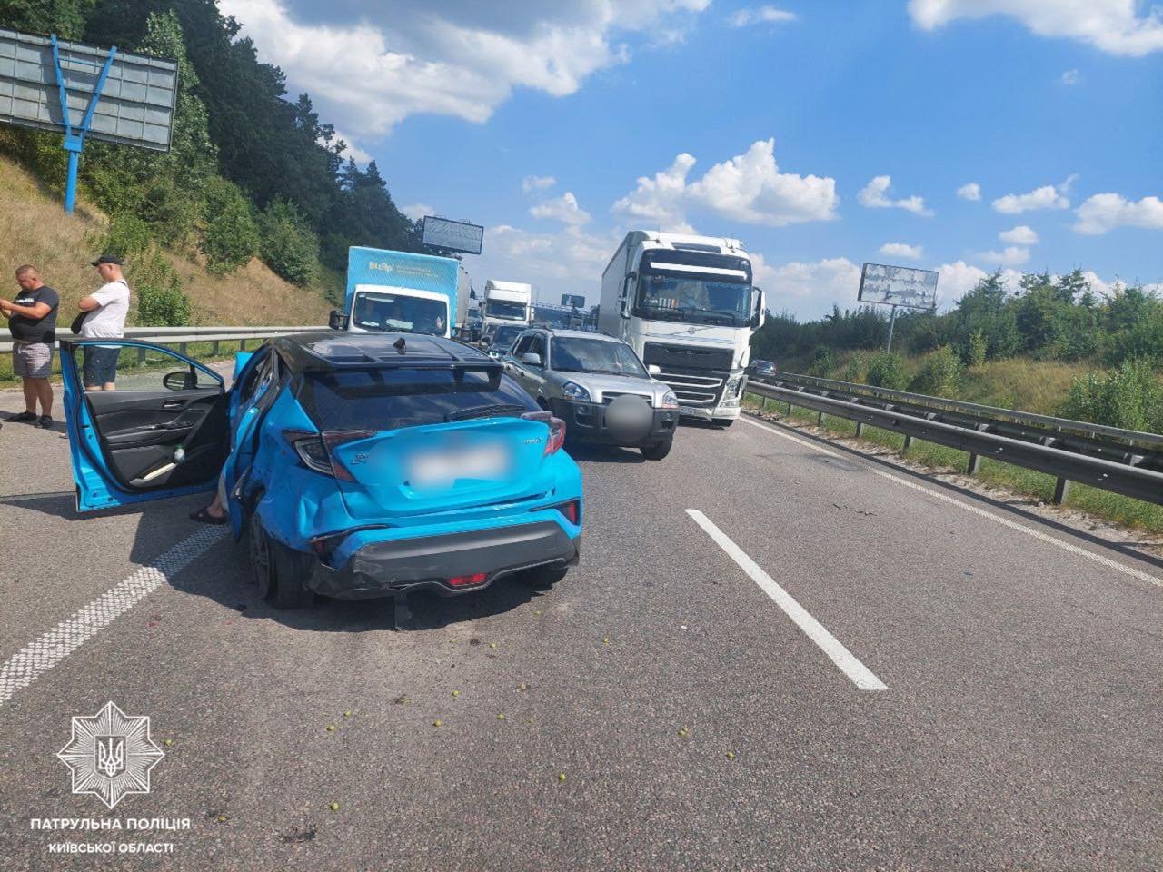 На трасі Київ — Чоп ДТП: де утворилились затори через ускладнення руху 2