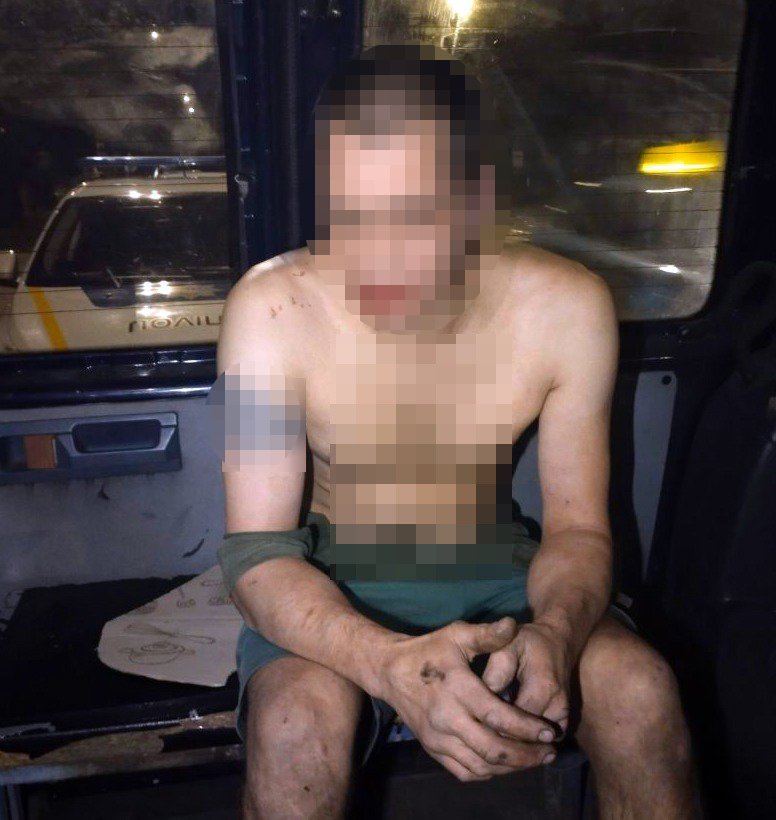 У Києві чоловік запустив феєрверк на дитячому майданчику: хулігана затримали 1