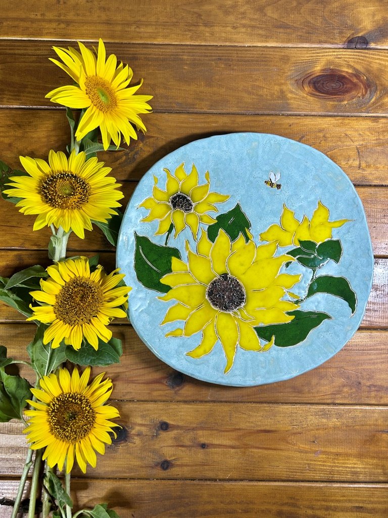 Що купити на День Незалежності: 10 речей з патріотичними сенсами від українських брендів  2