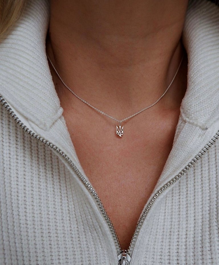 Що купити на День Незалежності: 10 речей з патріотичними сенсами від українських брендів  10