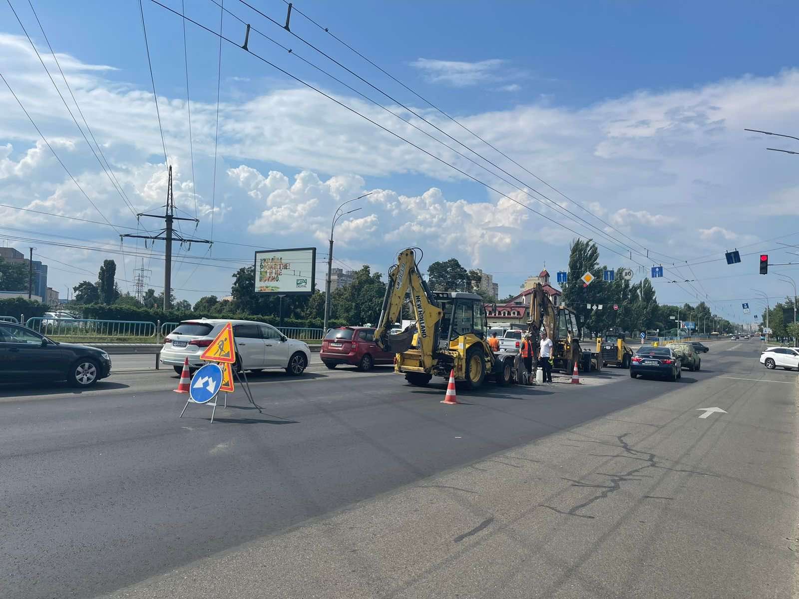 У Києві нові кільцеві розв’язки з'явились вже на 18 локаціях: адреси 1