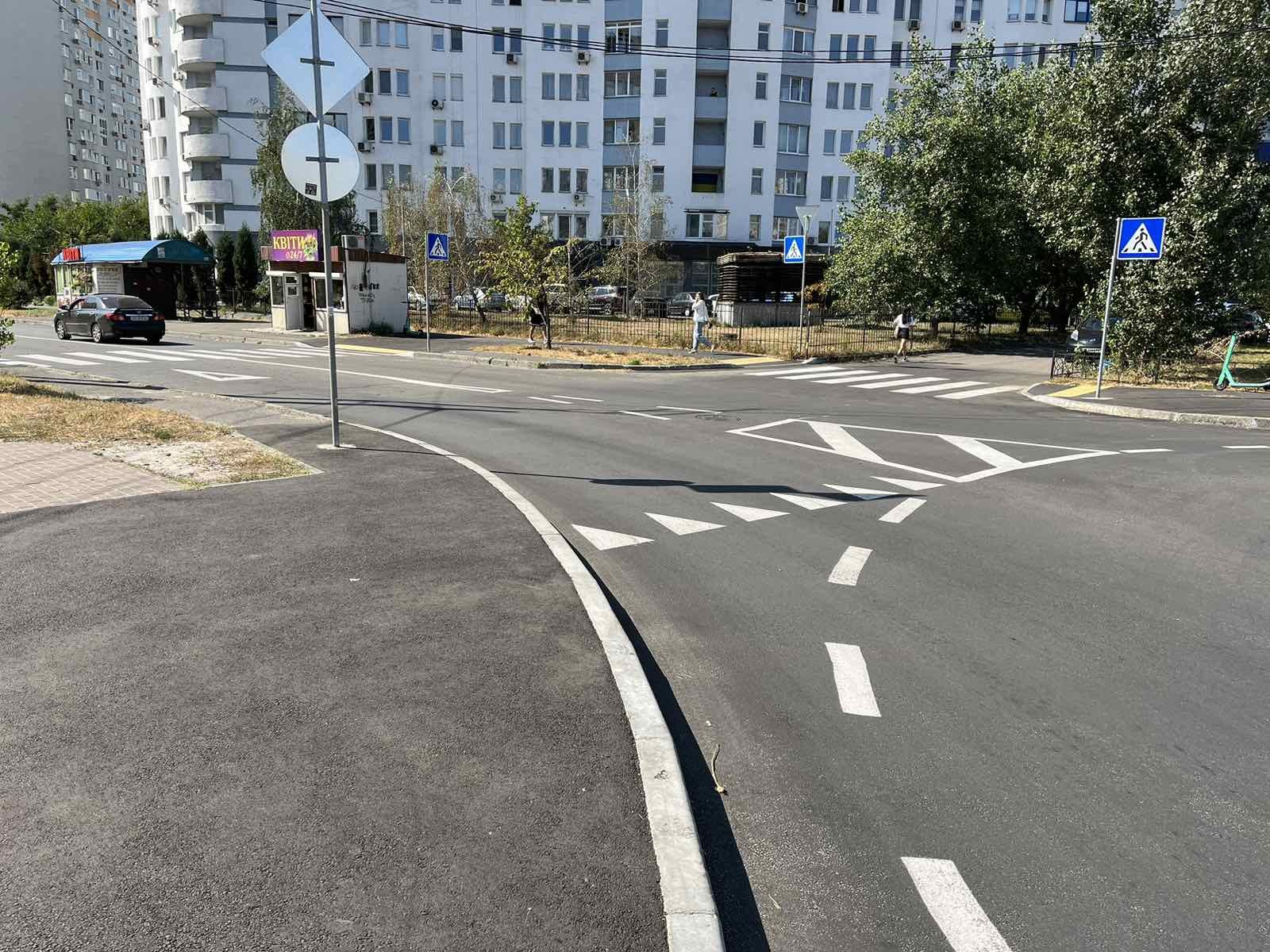 У Києві нові кільцеві розв’язки з'явились вже на 18 локаціях: адреси 3