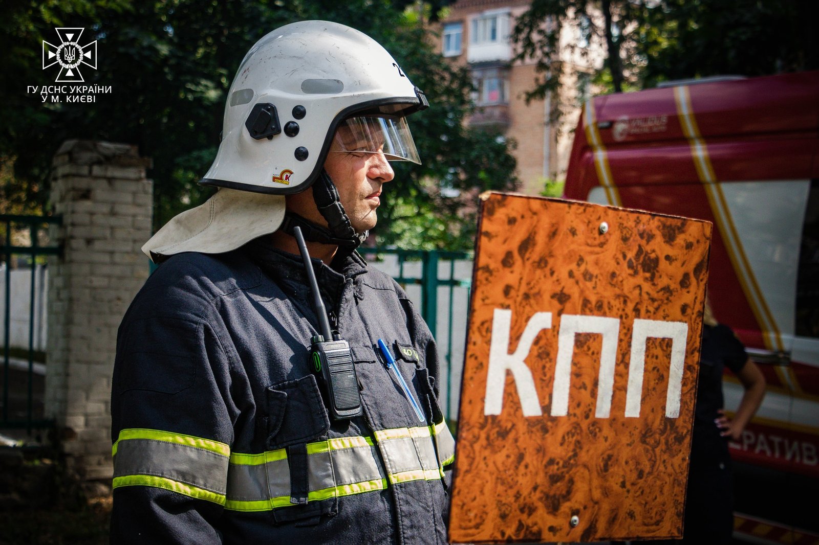 Масштабна пожежа у будинку на Печерську: що відомо 4