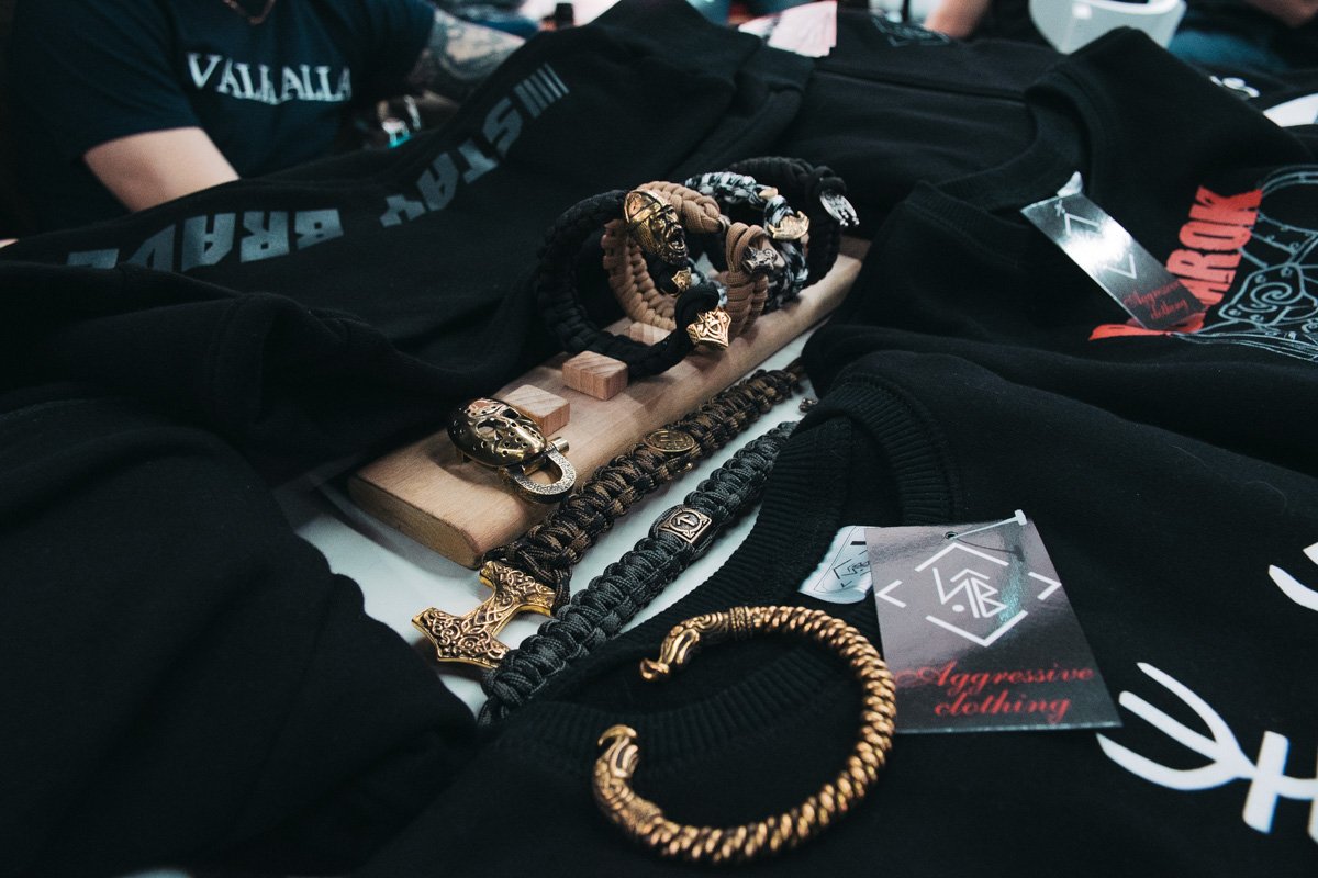 Прямо на мероприятии можно купить одежду украинских производителей