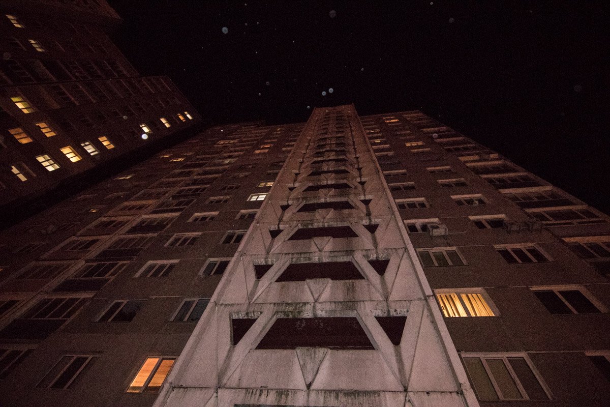 Возгорание произошло на девятом этаже Возгорание произошло на девятом этаже