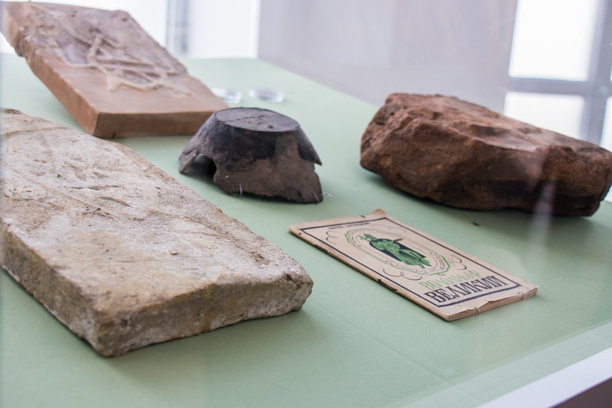 В Киеве показали, как выглядел Тризуб 100 лет назад 2