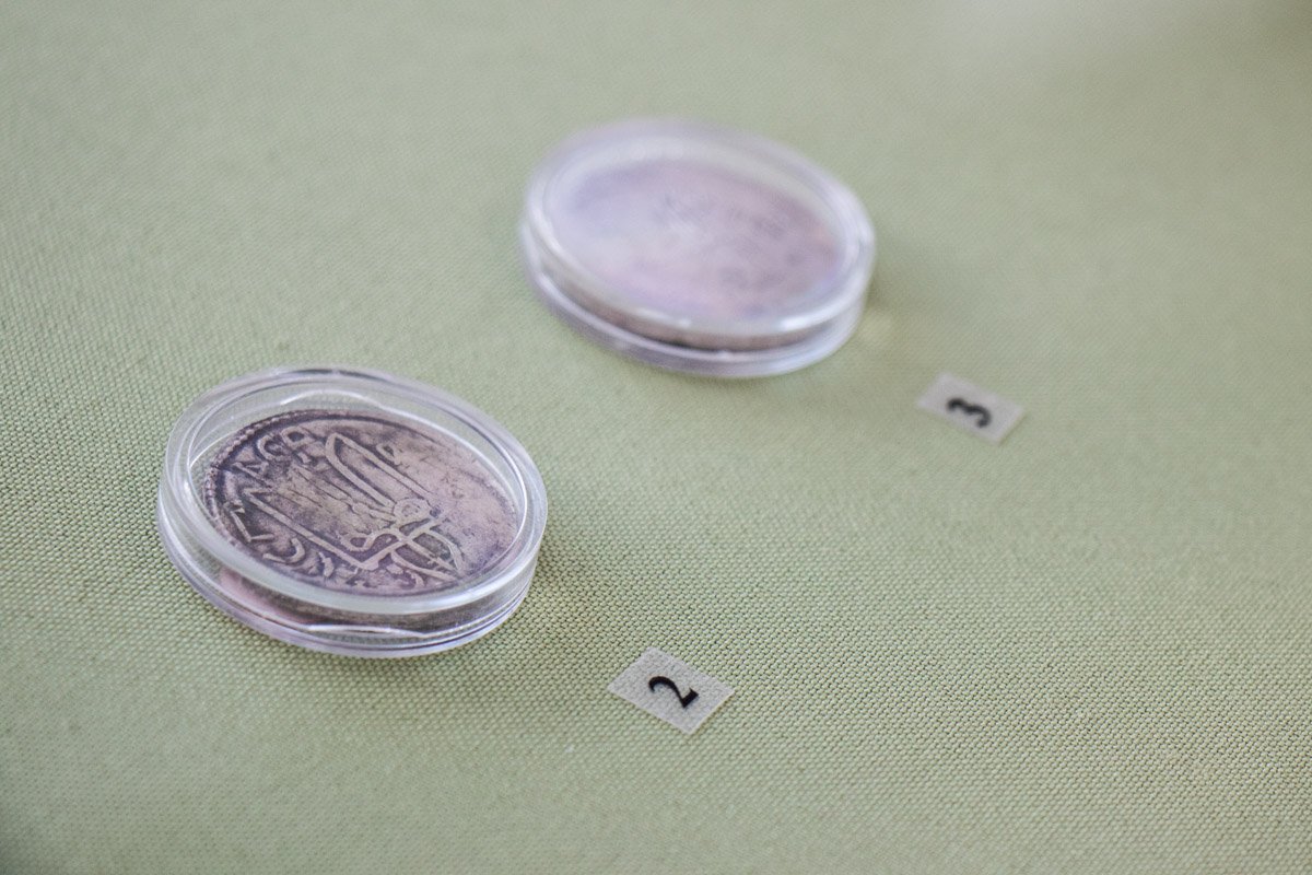 В Киеве показали, как выглядел Тризуб 100 лет назад 3