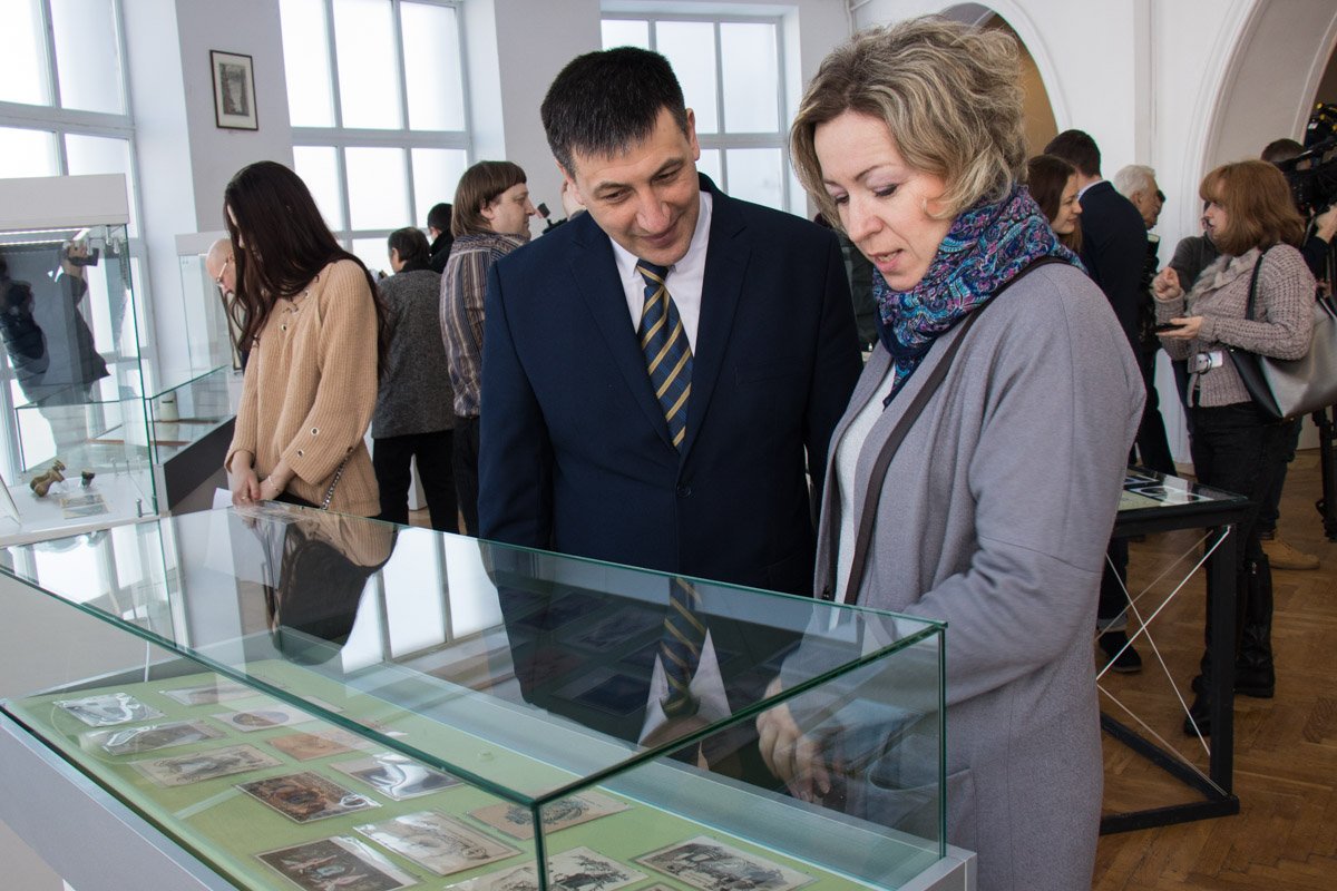 В Киеве показали, как выглядел Тризуб 100 лет назад 5