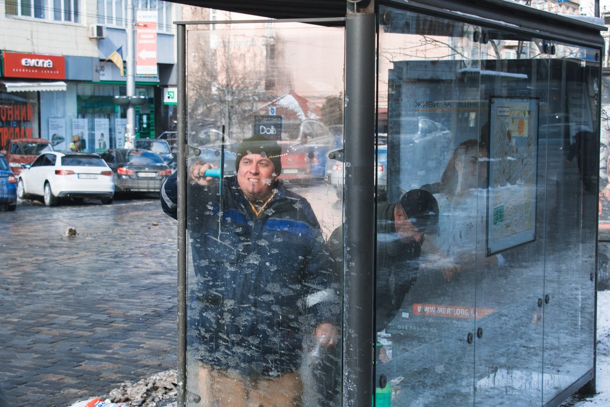 А вот столичным коммунальщикам мороз нипочем