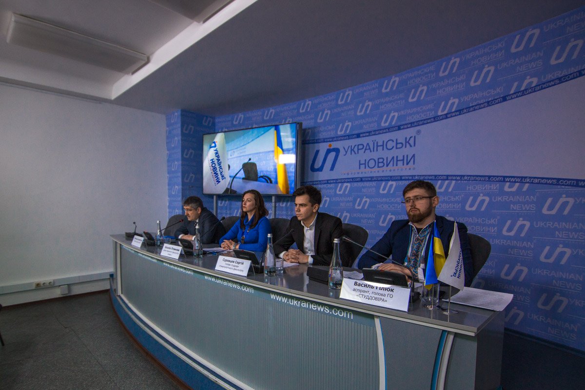 В университете обратились органам власти с требованием назначить комиссию по расследованию деятельности Минздрава В университете обратились органам власти с требованием назначить комиссию по расследованию деятельности Минздрава