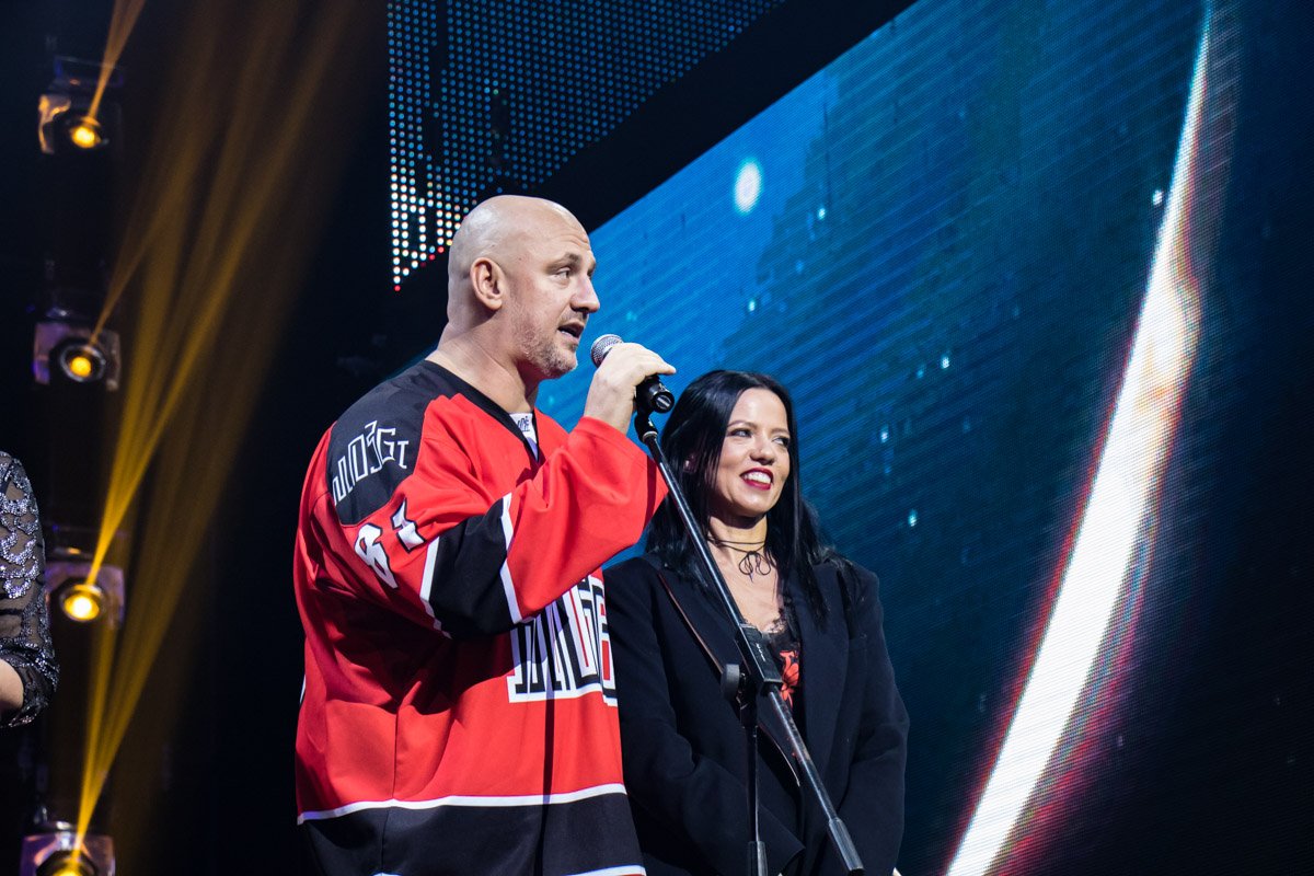 Потап за победу в номинации поблагодарил исполнителей из их с экс-супругой Ириной лейбла