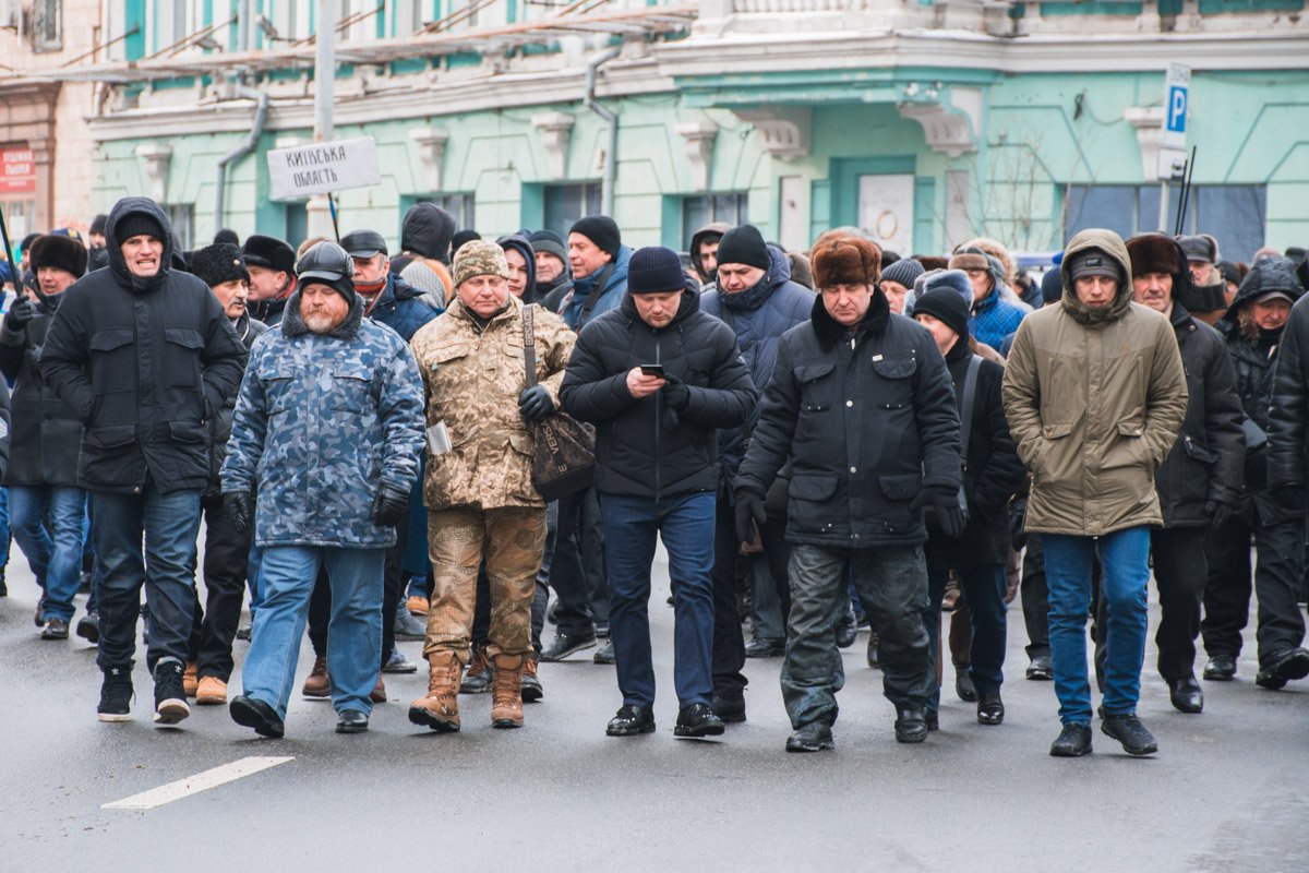 Колонну возглавил Нардеп Сергей Каплин Колонну возглавил Нардеп Сергей Каплин