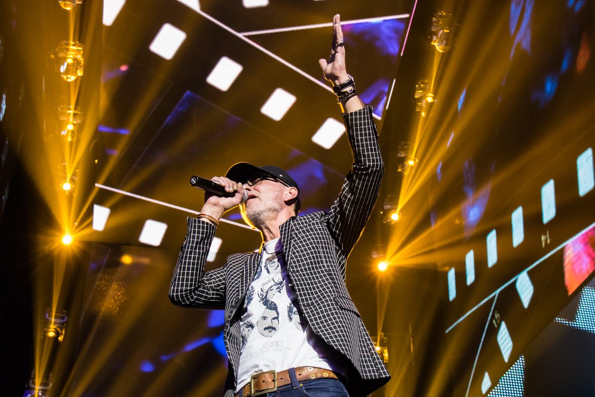 Они исполнили композицию "Файне місто Тернопіль" Они исполнили композицию "Файне місто Тернопіль"