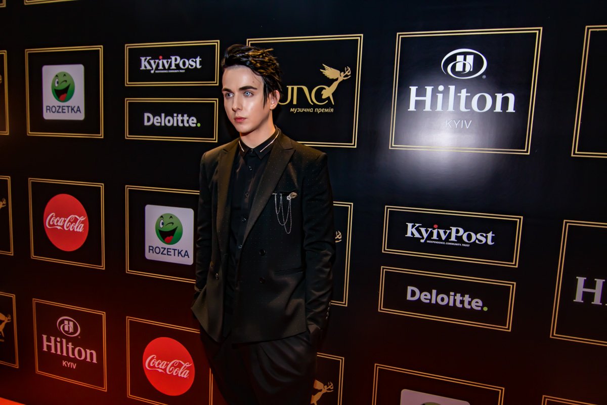 MELOVIN (Костя Бочаров) представит Украину на международном песенном конкурсе Евровидение-2018