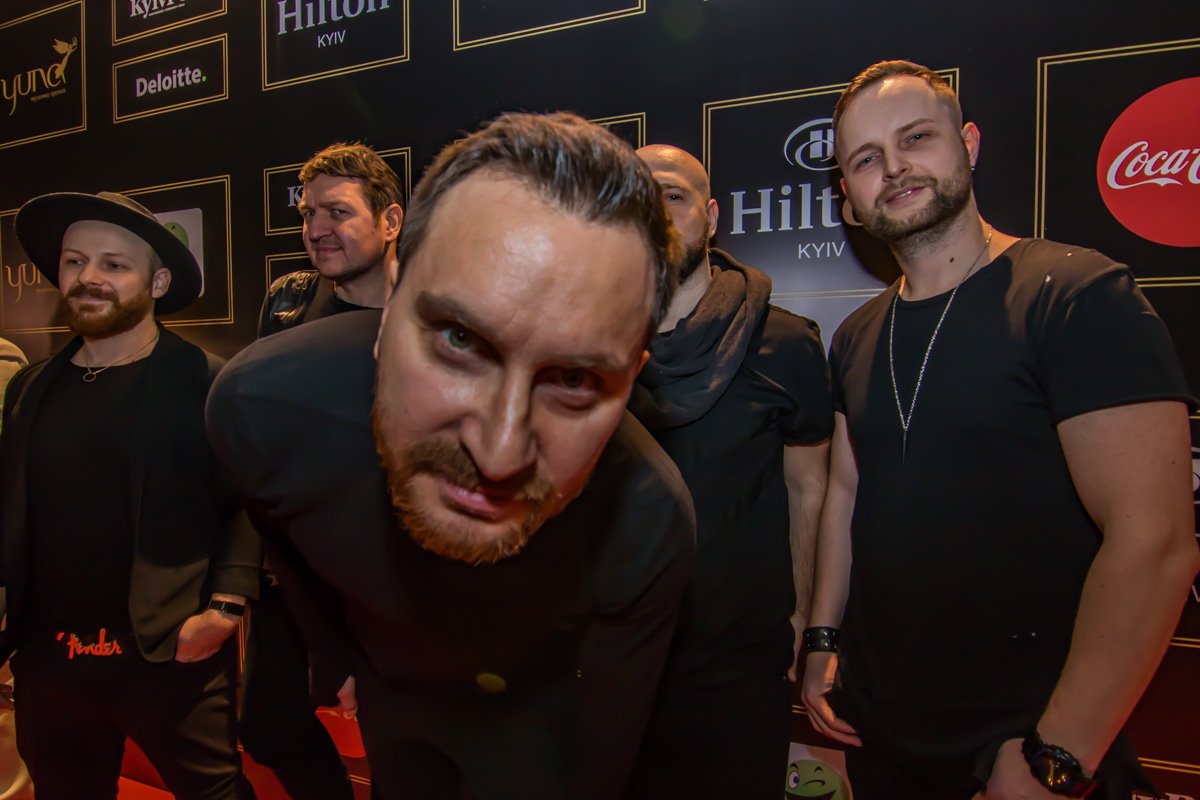 Солист группы "С.К.А.Й." Олег Собчук 