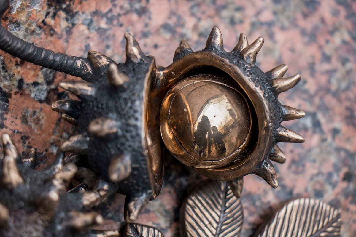 Всего будет 12 мини-символов