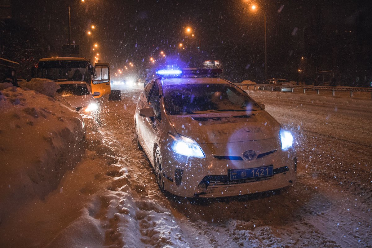 Автобус "Богдан" врезался в Nissan