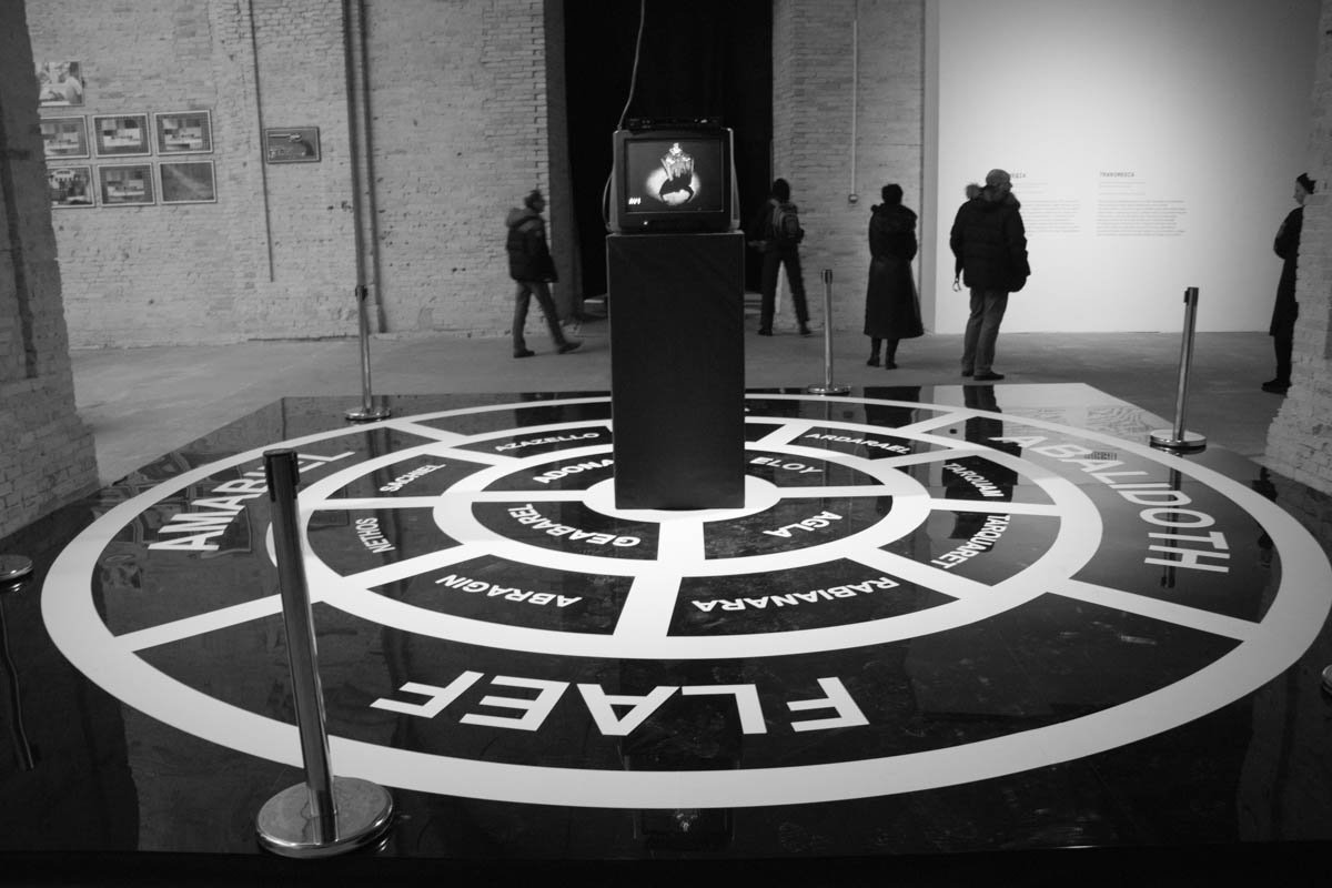 Нужно найти свой смысл Нужно найти свой смысл