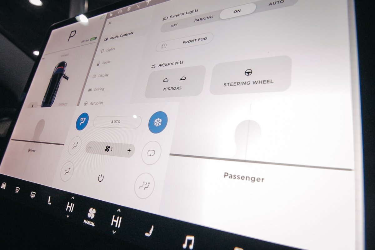 Управлять автомобилем поможет компьютер Управлять автомобилем поможет компьютер