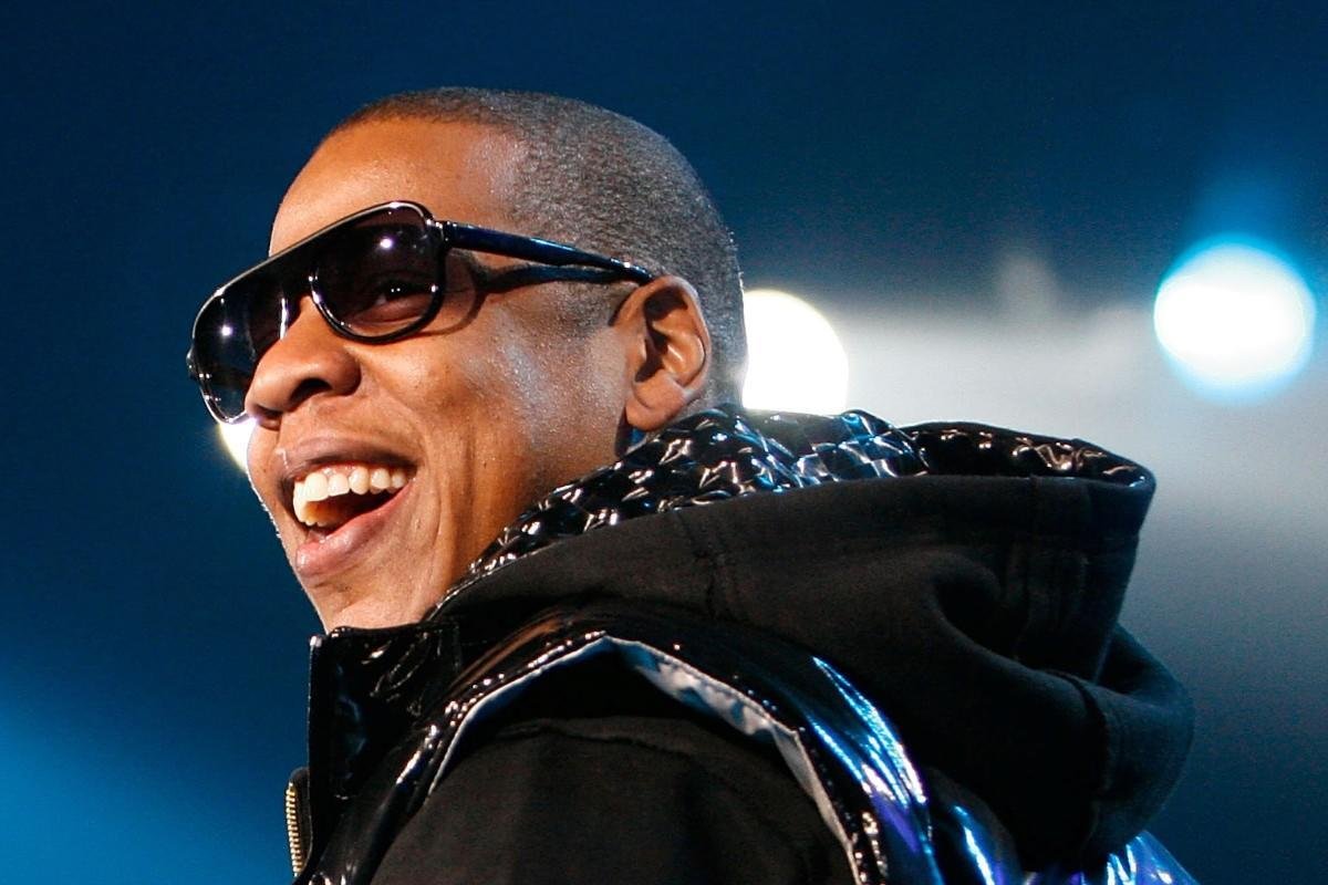 Jay-Z впервые обошел коллегу P. Diddy Jay-Z впервые обошел коллегу P. Diddy