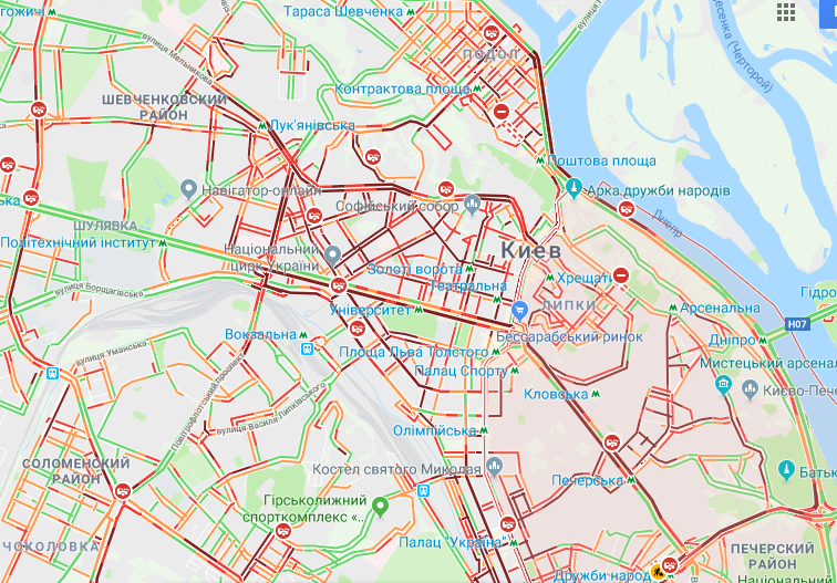 Киев сковали пробки