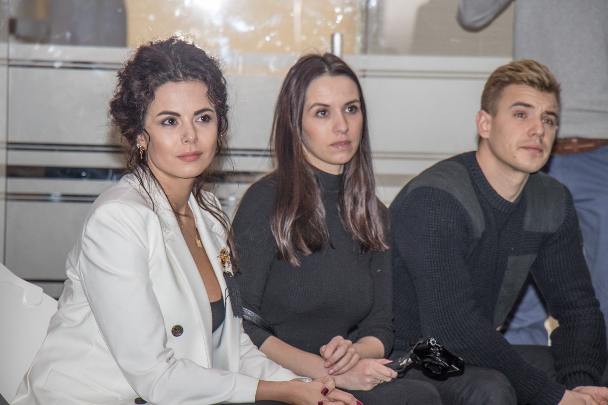 Каменских шутила, что пряталась в кустах, чтобы не сдавать нормативы на физкультуре 