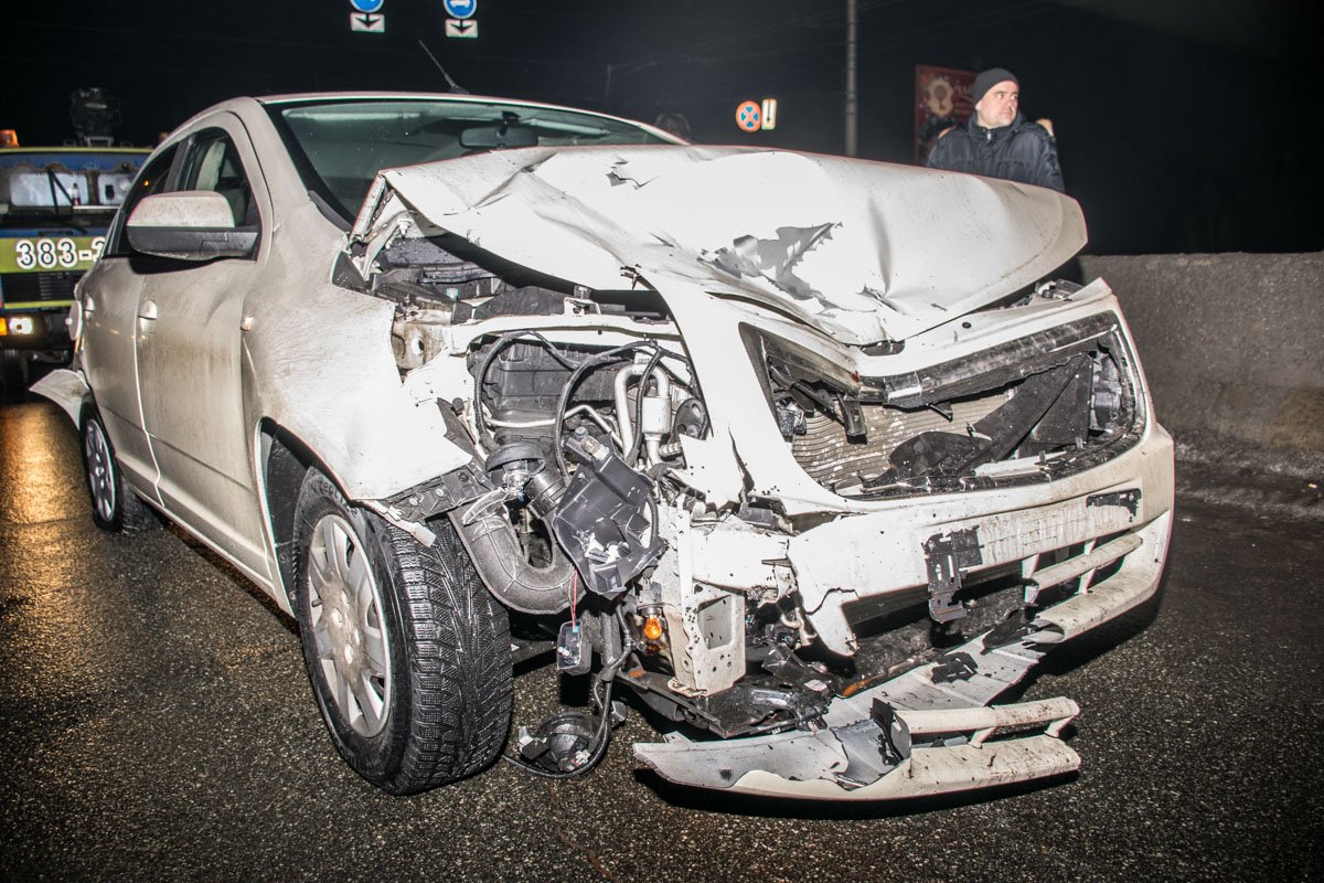 Капот в гармошку