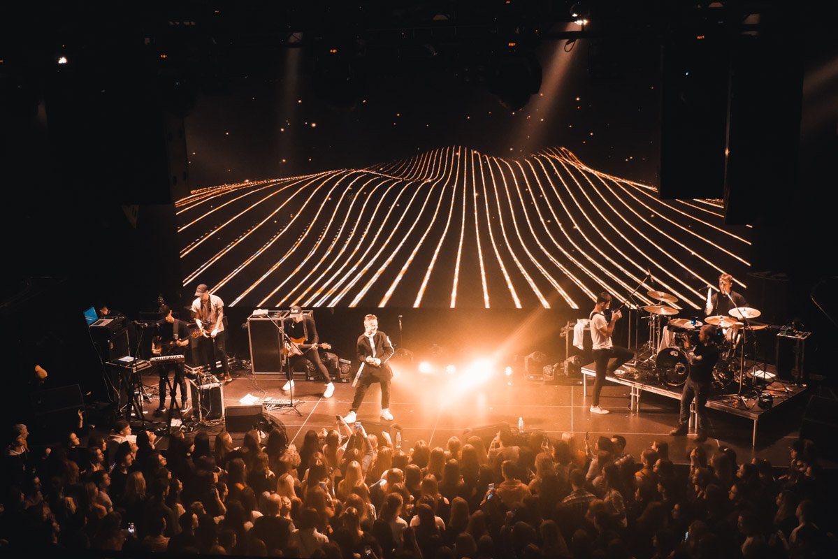 На сцене Пивоваров выкладывался на полную 