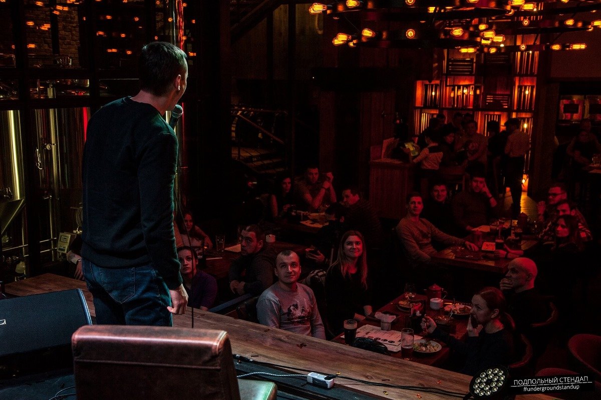 Почти все шутки будут сочиняться прямо на сцене