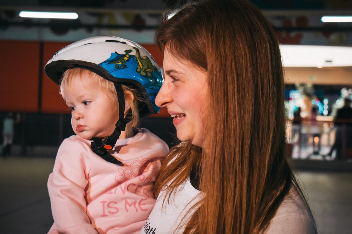 ... а ее мама еще сильнее гордится дочкой ... а ее мама еще сильнее гордится дочкой