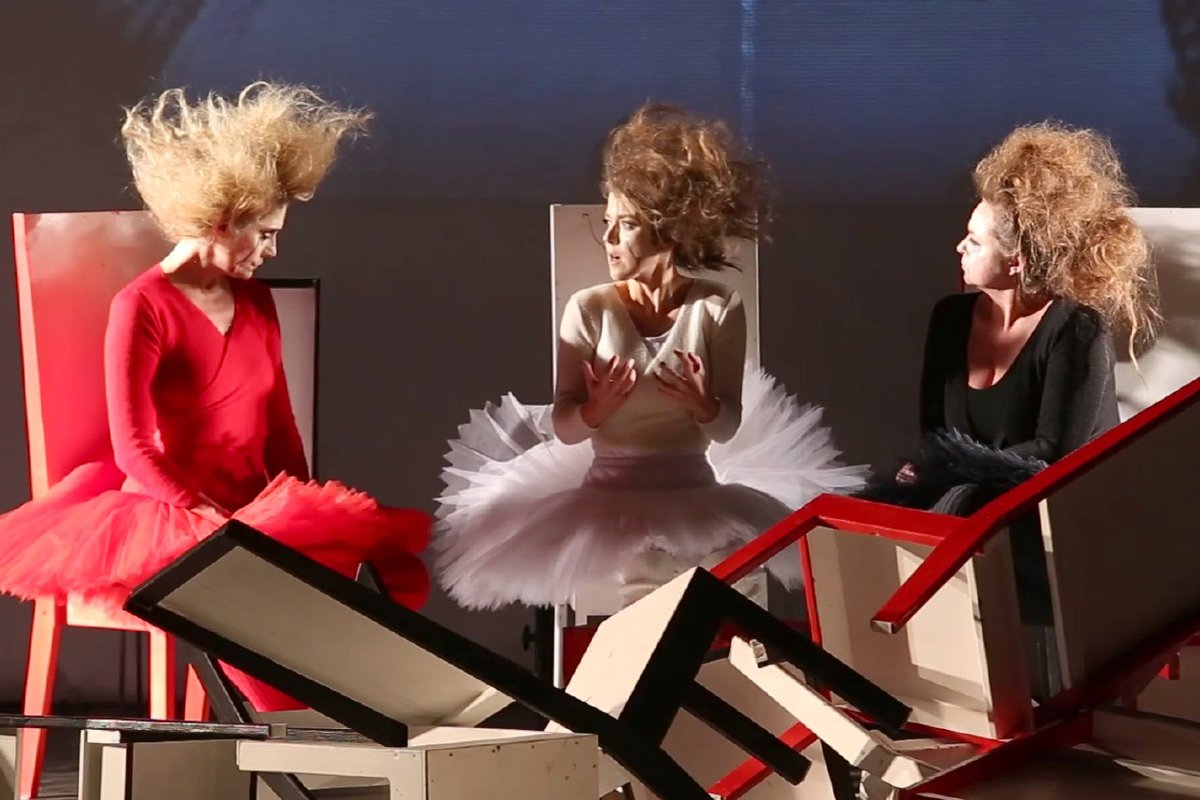 Женщины на грани нервного срыва