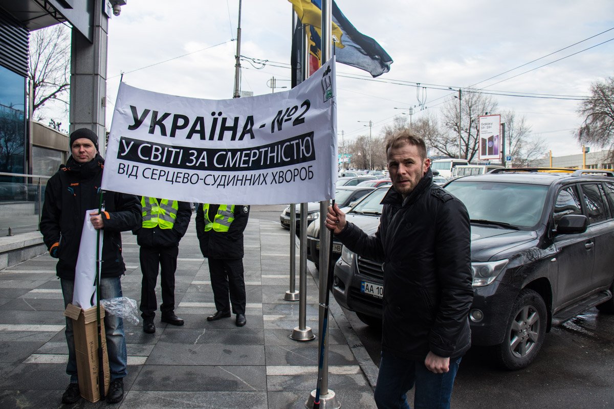 В Киев экоактивисты приехали из Днепра 