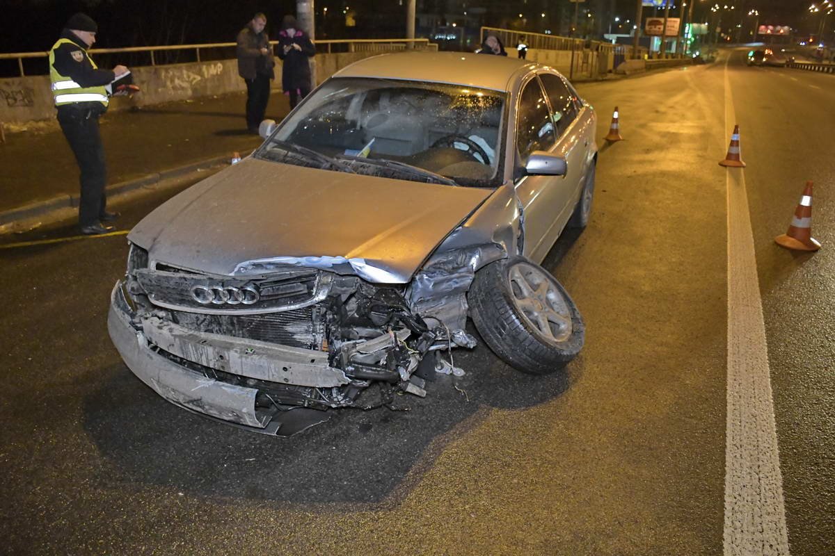 Водитель Audi пытался покинуть место происшествия